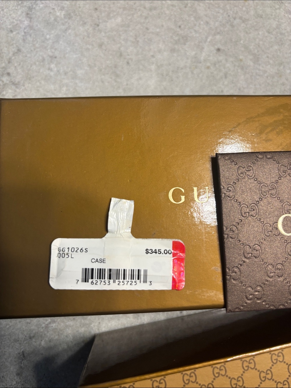 Gucci Tortoiseshell Sunglasses with Brown Lenses and Green-Red Temple Stripe - Picture 10 of 10
